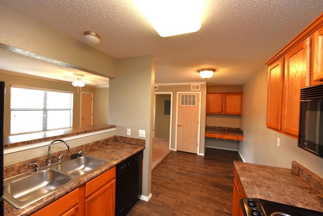 Photo - CrownRidge Apartments