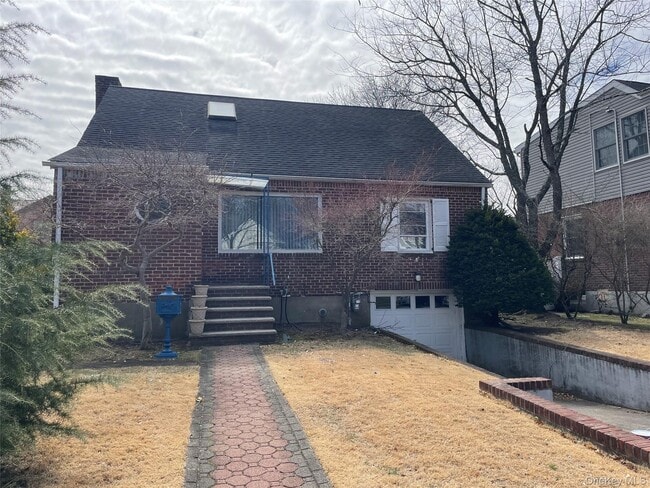 Building Photo - 8 Cameron Ln