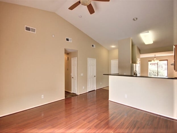 Photo - 7202 S 45th Ave