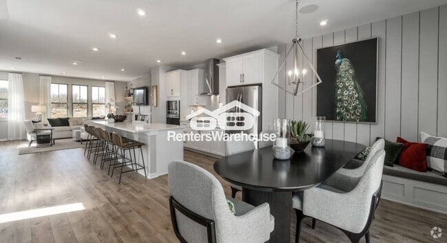 Building Photo - 3535 Carnaby St Rental