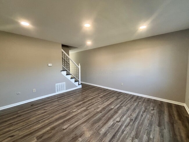 Photo - 859 Oakland Park Ave