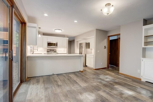 Photo - Remodeled West Side Duplex Unit 7653 Farmington Way