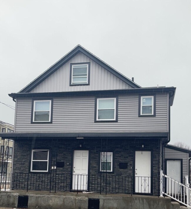 Photo - 1441 Hyde Park Ave Unit 1