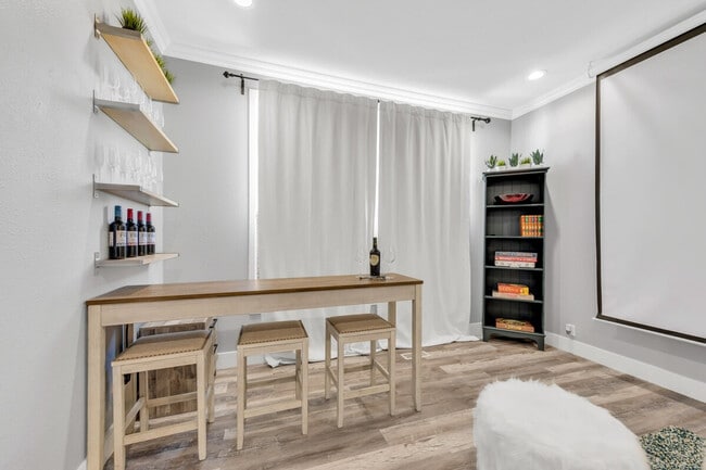 Photo - 53953 S River Rd Unit SI ID1473537P