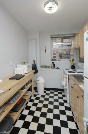 Building Photo - 11 Islington St Unit 1 Rental