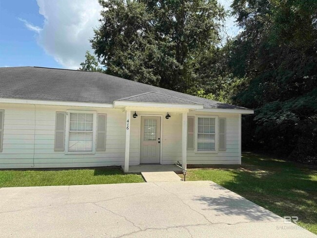Building Photo - 416 W Pedigo Ave Rental