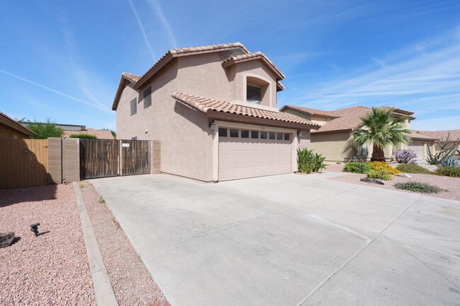 Building Photo - 16182 N 157th Dr