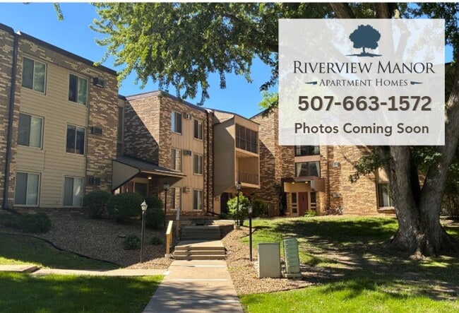 Riverview Manor