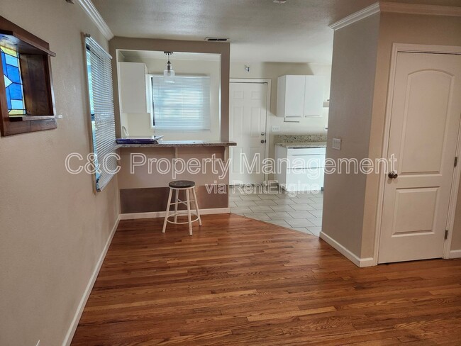 Photo - 2701 42nd St