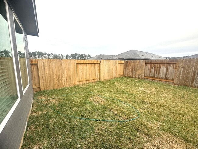 Photo - 1520 Crowson Rdg