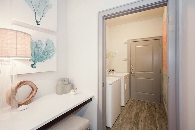 Photo - Luxe Lakewood Ranch