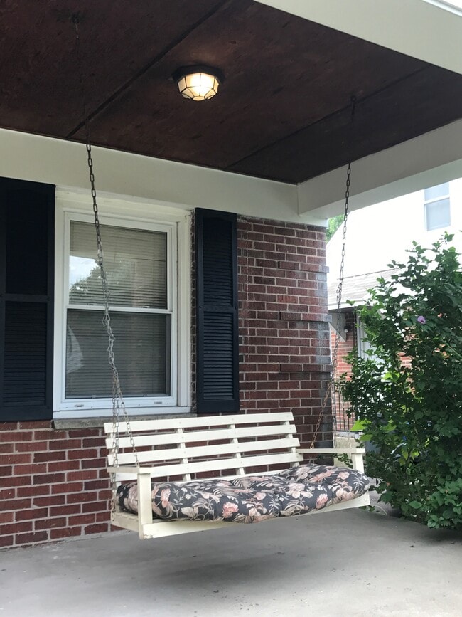 Porch - 4223 Cleveland Ave