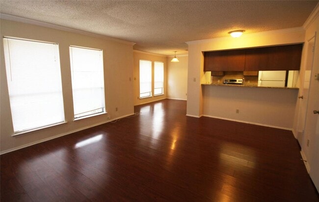 Photo - 1405 Camp Craft Rd