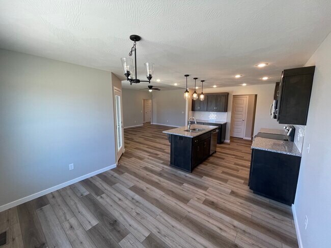 Photo - 712 Glenwood Ave