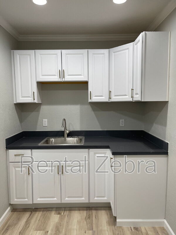 Building Photo - 343 Arlen Dr Unit Arlen Dr 343 #D