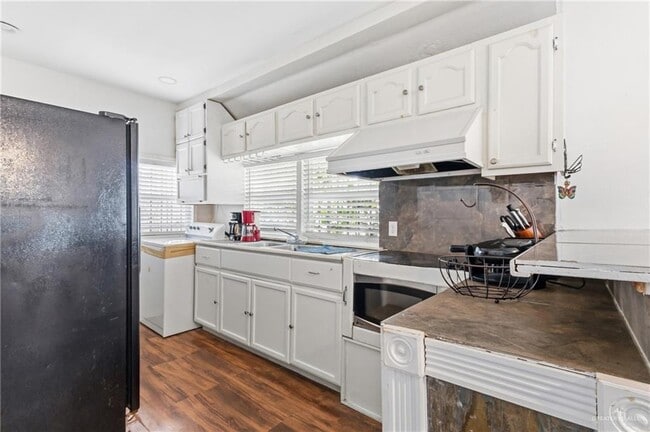 Photo - 13 N 21st St