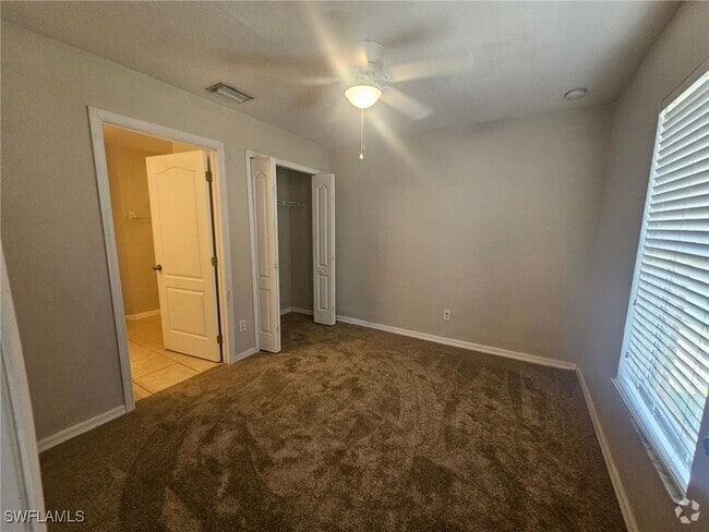 Building Photo - 1156 NW 5th Pl Rental