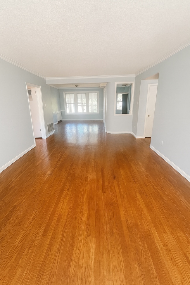 Photo - 8241 Delmar Blvd Unit 2W