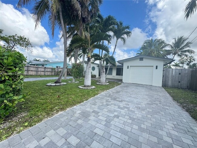 Building Photo - 1709 SW 5th Pl Rental