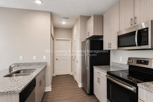 Photo - LUXURY LIVING AT BRIGHTON CROSSING, 1ST Floor - North of the River