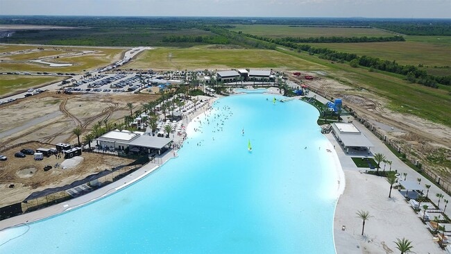 Building Photo - Boterra at Lago Mar