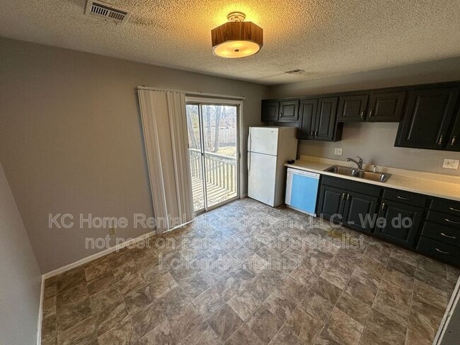 Photo - 4715 Switzer Rd