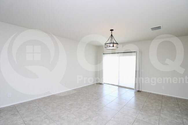 Photo - 1238 E Denvil Dr