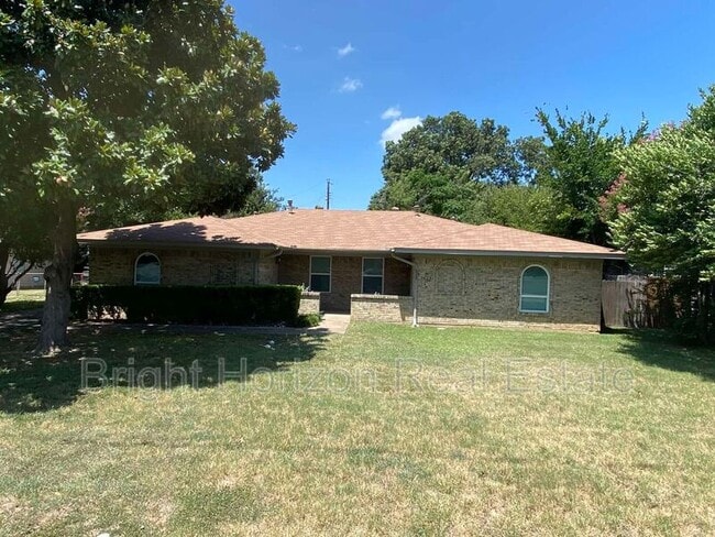 Photo - 1017 Mullins St