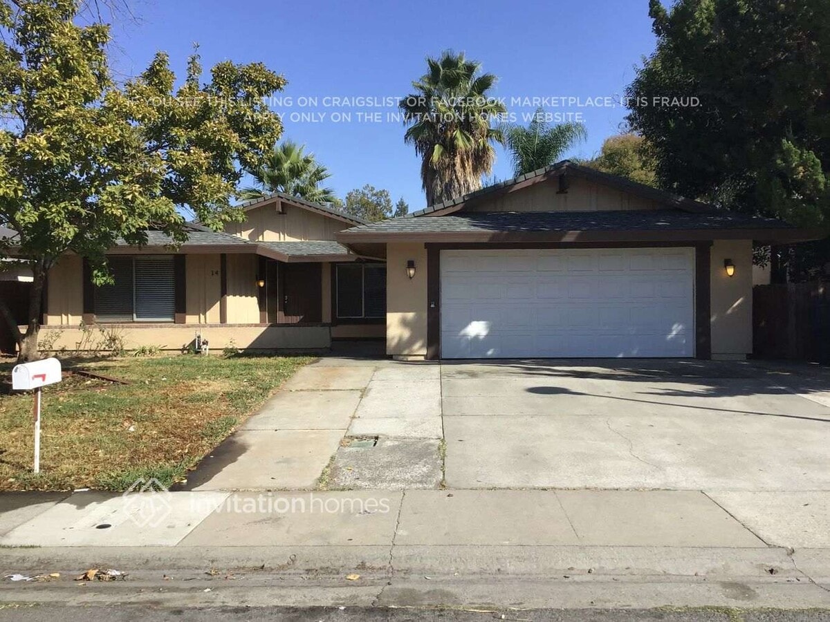 Photo - 14 Yerba Ct