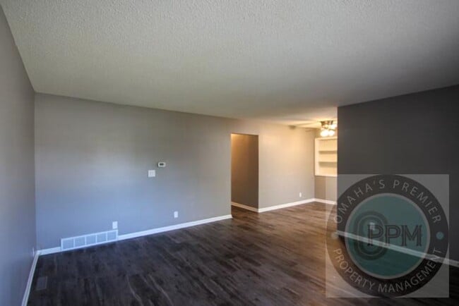 Photo - 12317 Weir St Unit GBR 12317