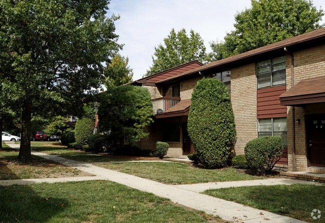 Winding Wood Apartments