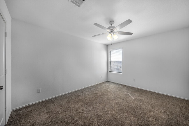 Photo - 124 Concho Brook Bnd