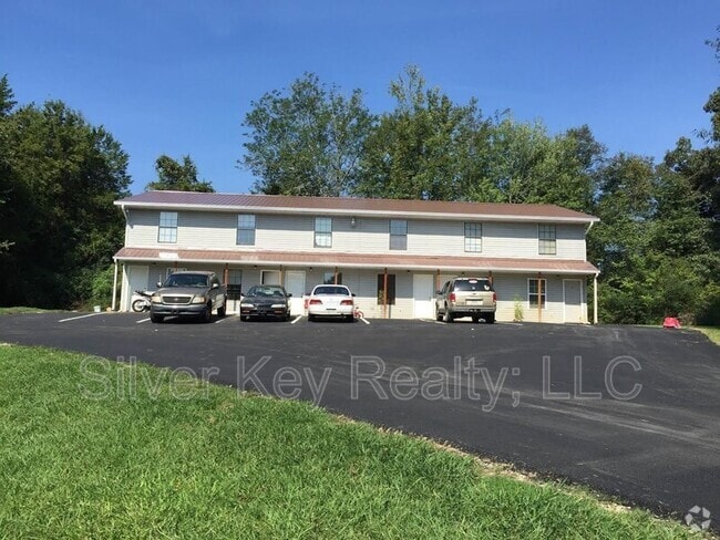 Building Photo - 1426 Niles Ferry Rd Rental