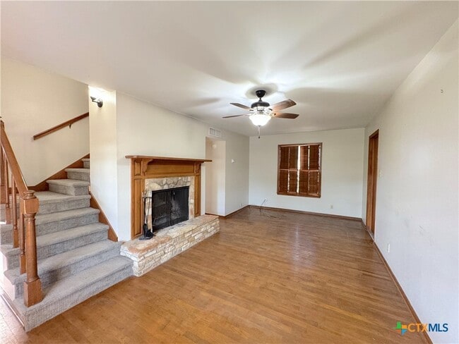 Building Photo - 850 Riviera Dr Rental