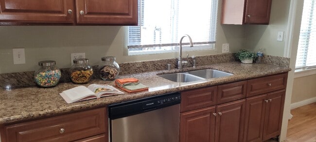 kitchen w sink - 1357 S Orange Dr Unit 1357
