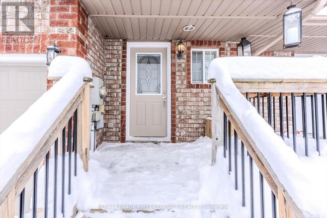 Photo - 269 Dunsmore Ln