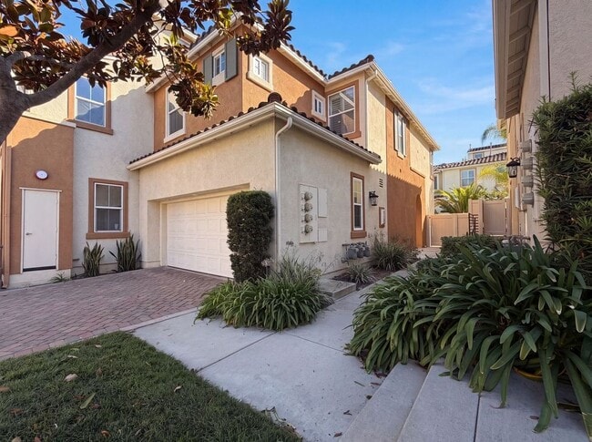 Building Photo - 4099 Peninsula Dr