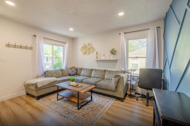 Building Photo - 1219 W 500 S Unit ID1249899P