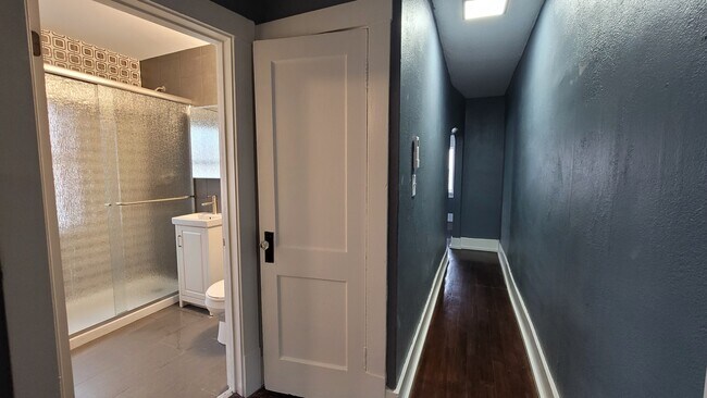 Photo - 653 S 26th Ave