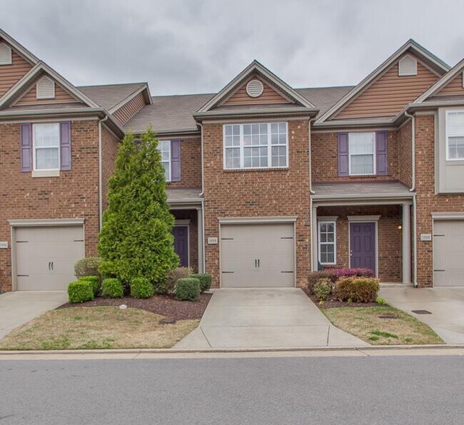 Photo - 1058 Ashmore Dr