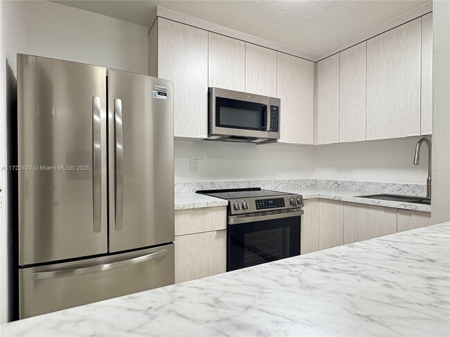 Photo - 7711 SW 56th St Condominio Unidad 208A