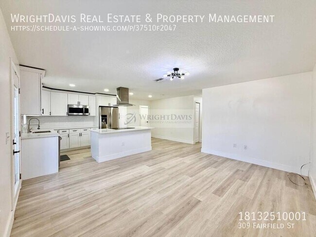 Photo - 309 Fairfield St