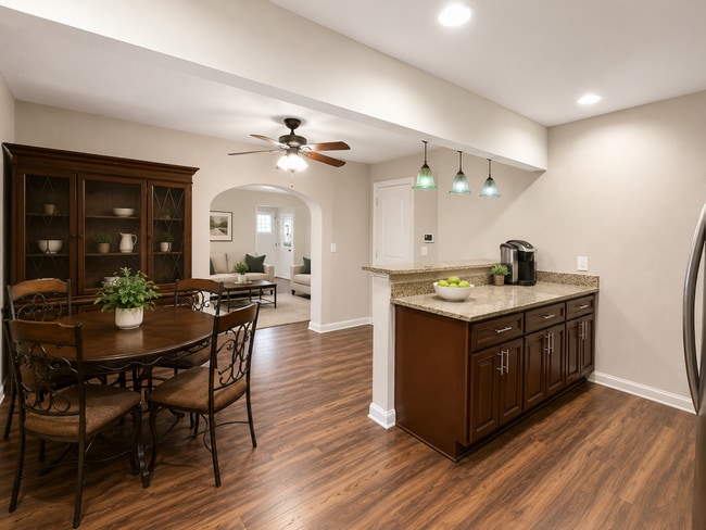 Photo - 1035 Norview Ave
