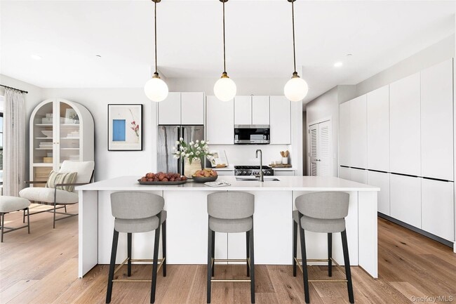 Photo - 695 Merrick Ave Unit 332