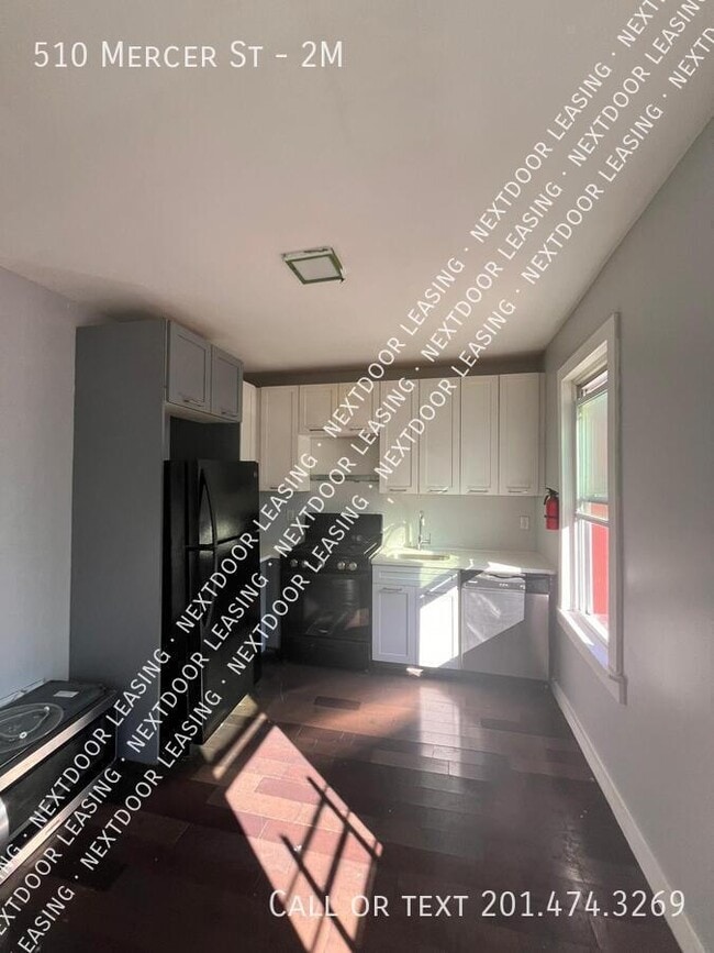 Building Photo - 510 Mercer St Unit 2M Rental