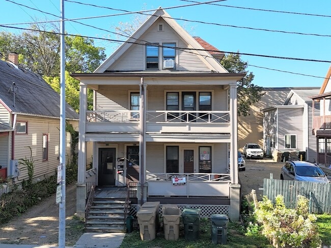 Photo - 108 S Bassett St Unit #1