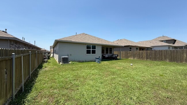 Photo - 197 Arrowhead Vine St