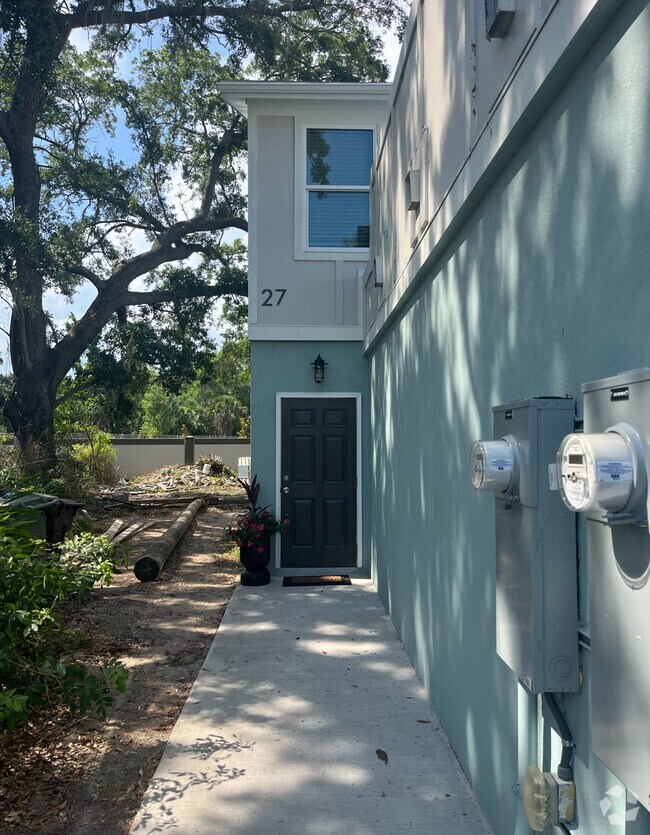 Building Photo - 27 Neptune Rd Rental