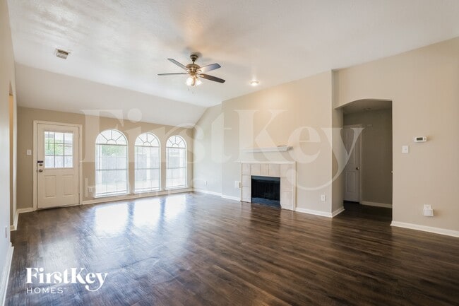 Photo - 15722 E Astern Dr