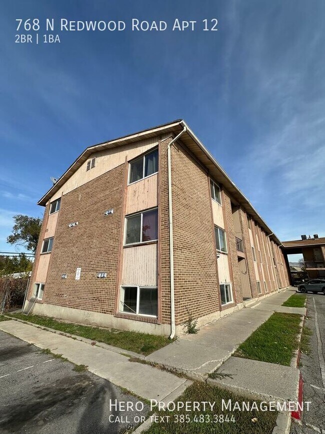 768 N Redwood Rd